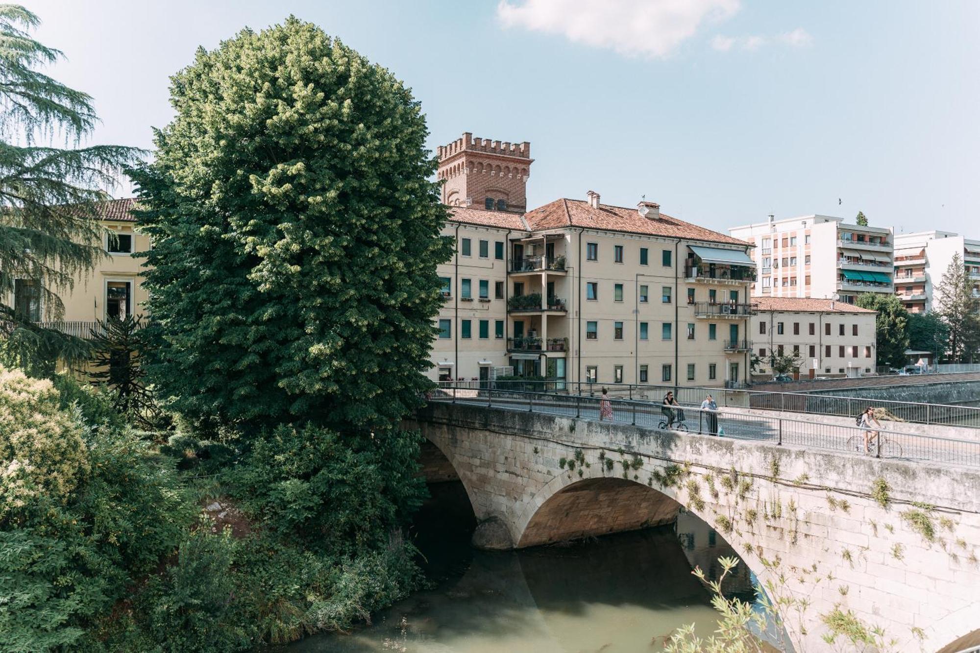 Palladio Apartment - Vista Fiume, In Centro Con Garage Vicenza Esterno foto